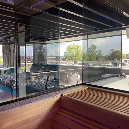 Above And Beyond - Luxe Suite Met Sauna En Stoomdouche Zaandam Ngoại thất bức ảnh