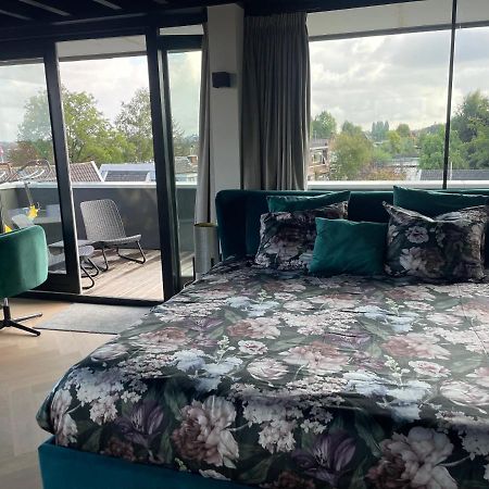Above And Beyond - Luxe Suite Met Sauna En Stoomdouche Zaandam Ngoại thất bức ảnh