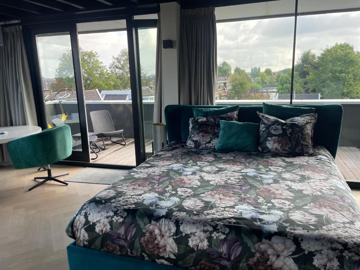 Above And Beyond - Luxe Suite Met Sauna En Stoomdouche Zaandam Ngoại thất bức ảnh